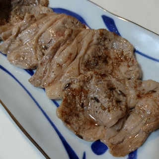 ラム肉のシナモン焼き